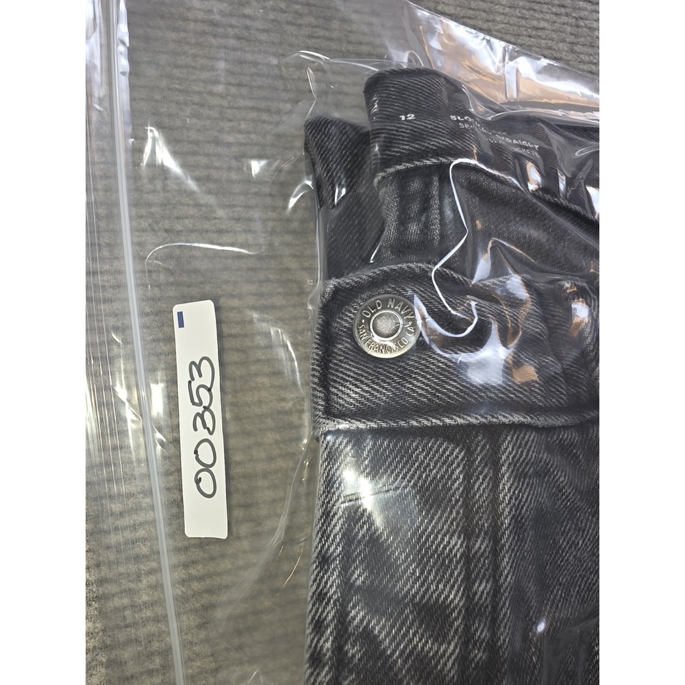 Old Navy Straight LegvWomens Size 12 High Rise Button Fly Distressed Jeans - Picture 12 of 12